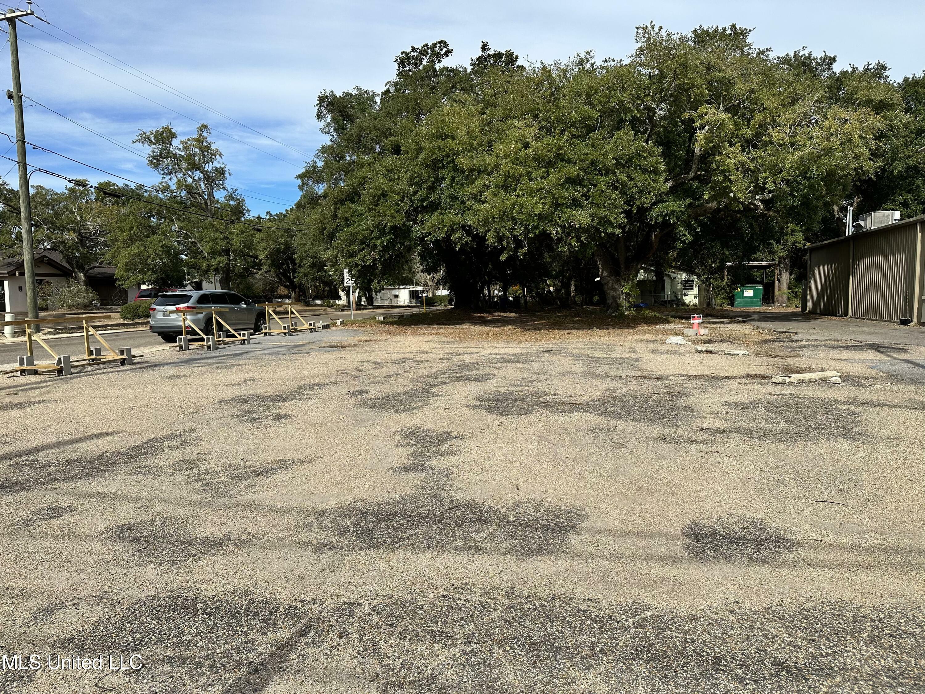 Property Photo:  2350 Pass Road  MS 39531 