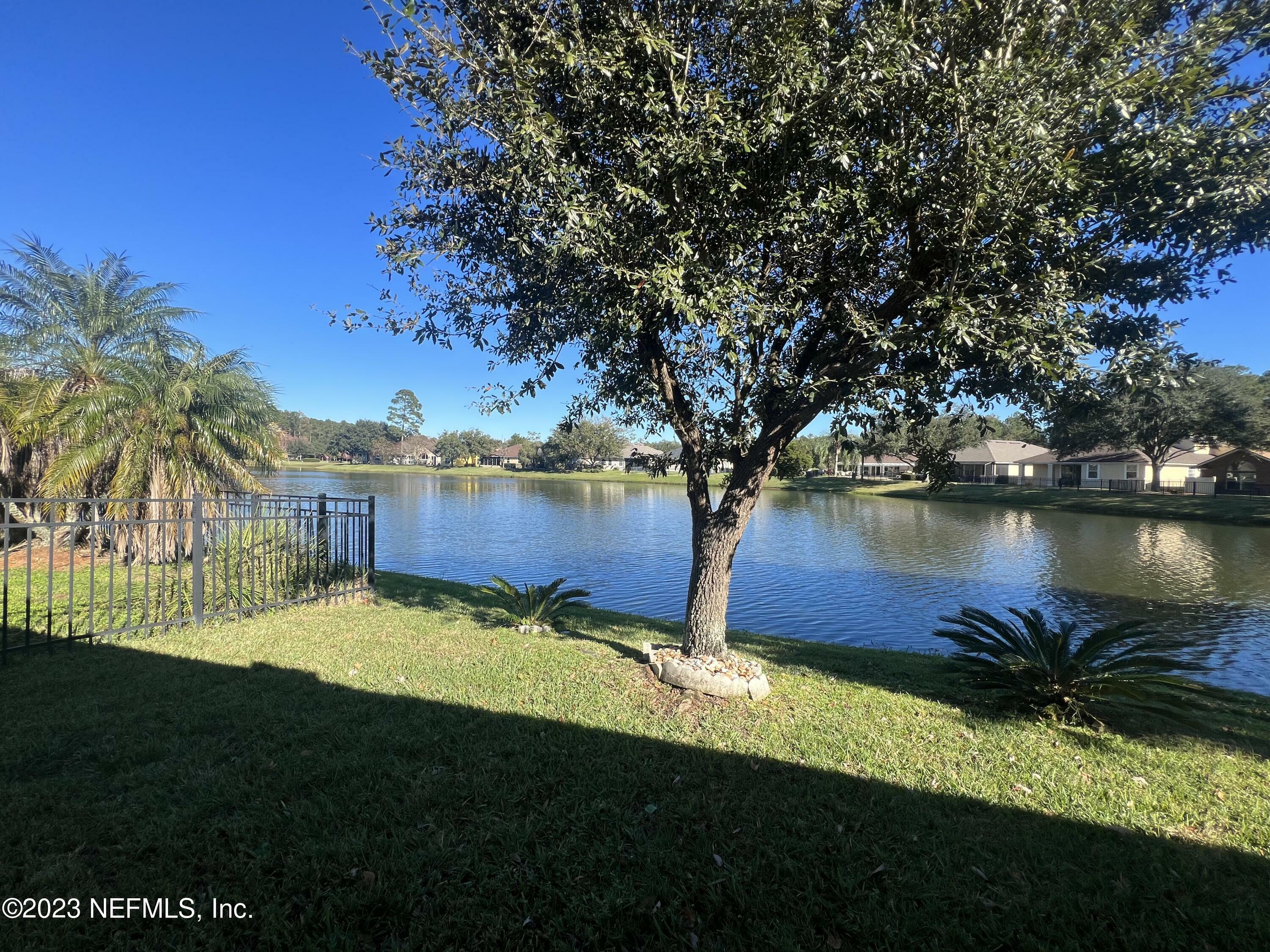 Property Photo:  2405 Old Pine Trail  FL 32003 