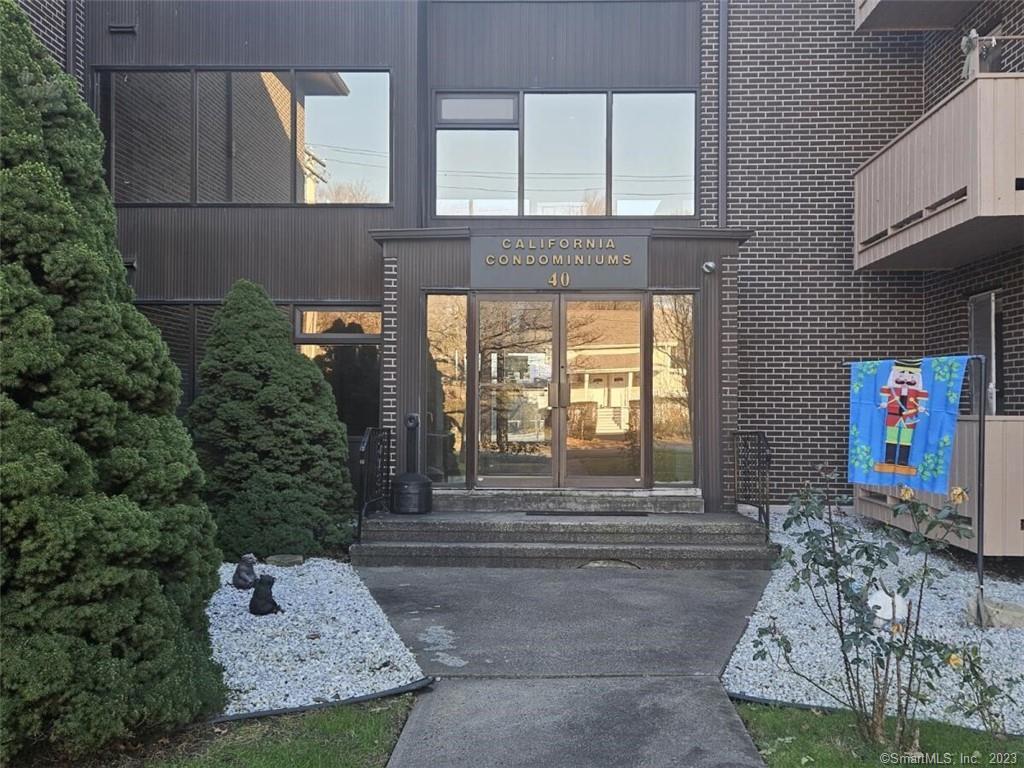 Property Photo: 40 California Street A5 CT 06615