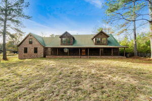 Property Photo:  2560 E Hwy 98  MS 39429 