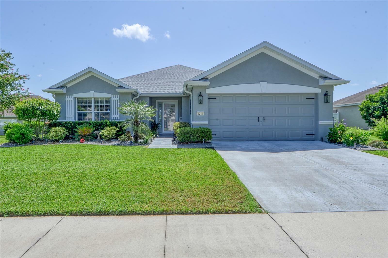 Property Photo:  4241 SW 57th Avenue  FL 34474 