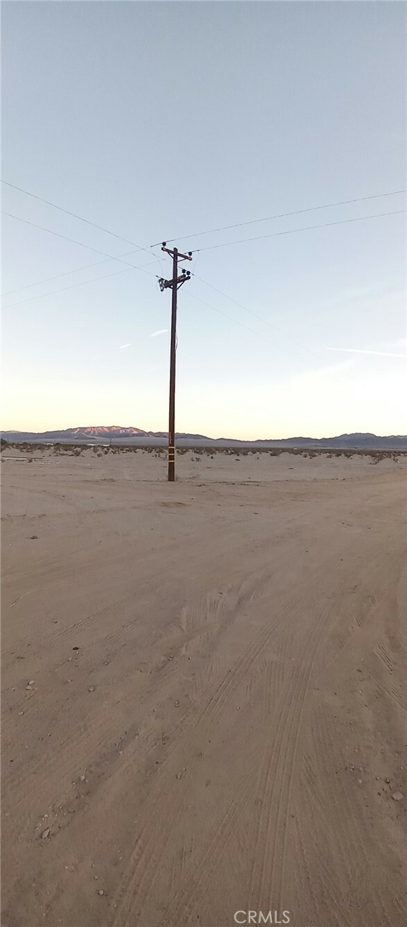 Property Photo:  1 Amboy Rd. Road  CA 92277 