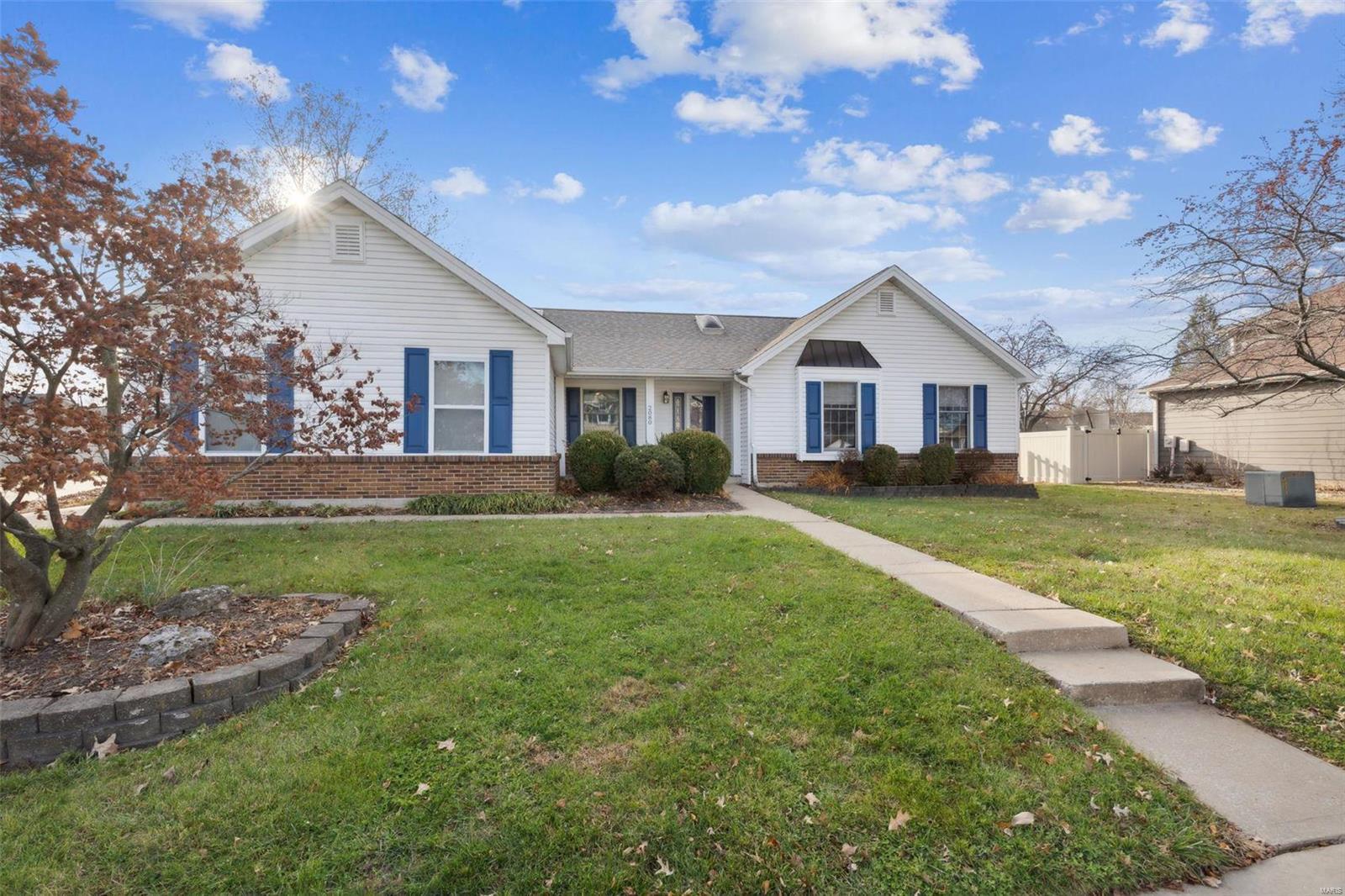 2080 Willow Trail  St Charles MO 63303 photo