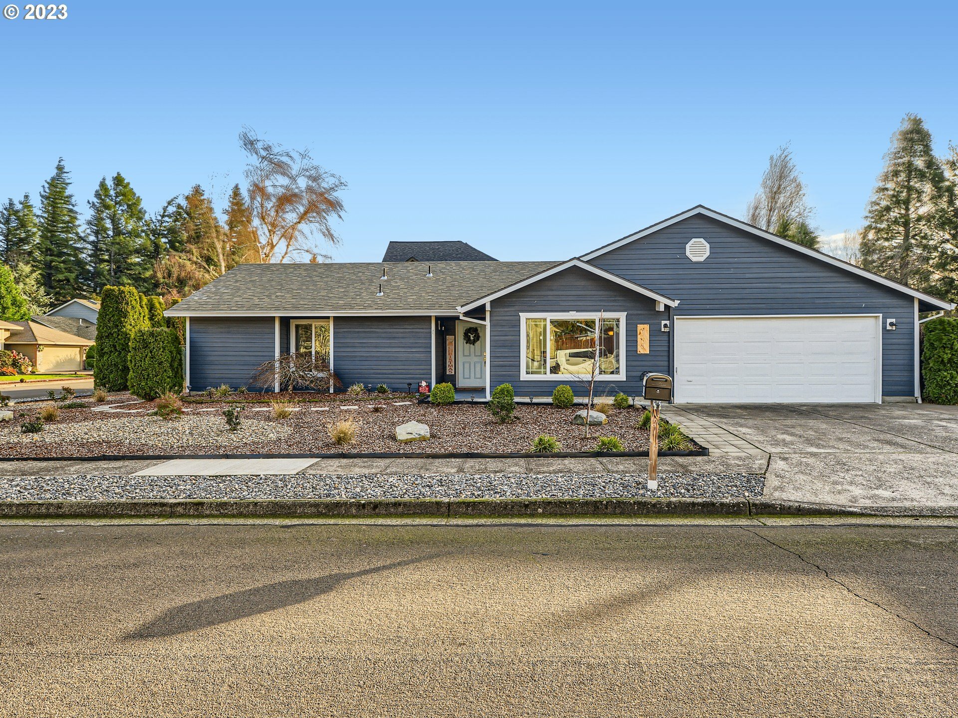 1203 SE Evans Cir  Troutdale OR 97060 photo