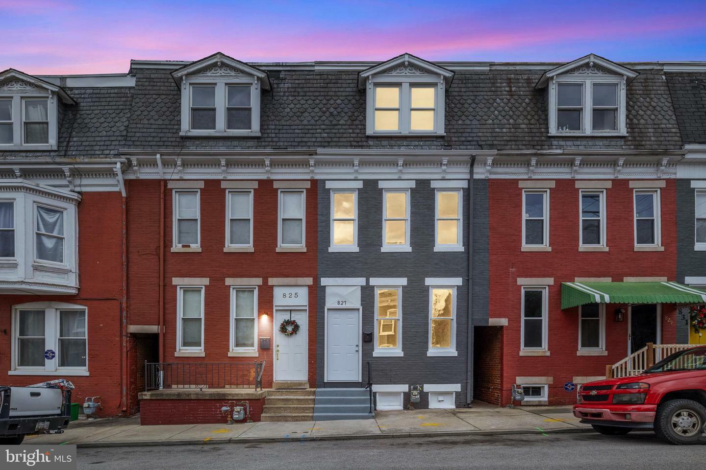 Property Photo: 827 S Beaver Street PA 17403