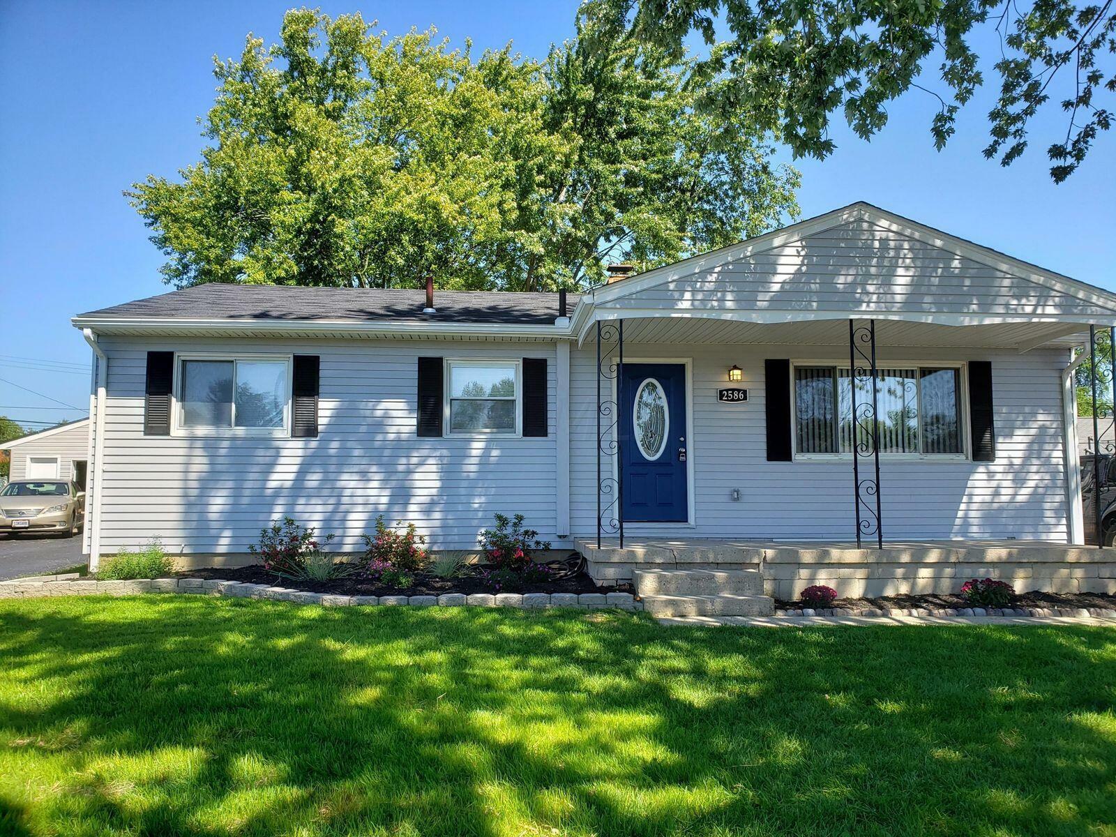 Property Photo:  2586 Glendale Road  OH 43123 