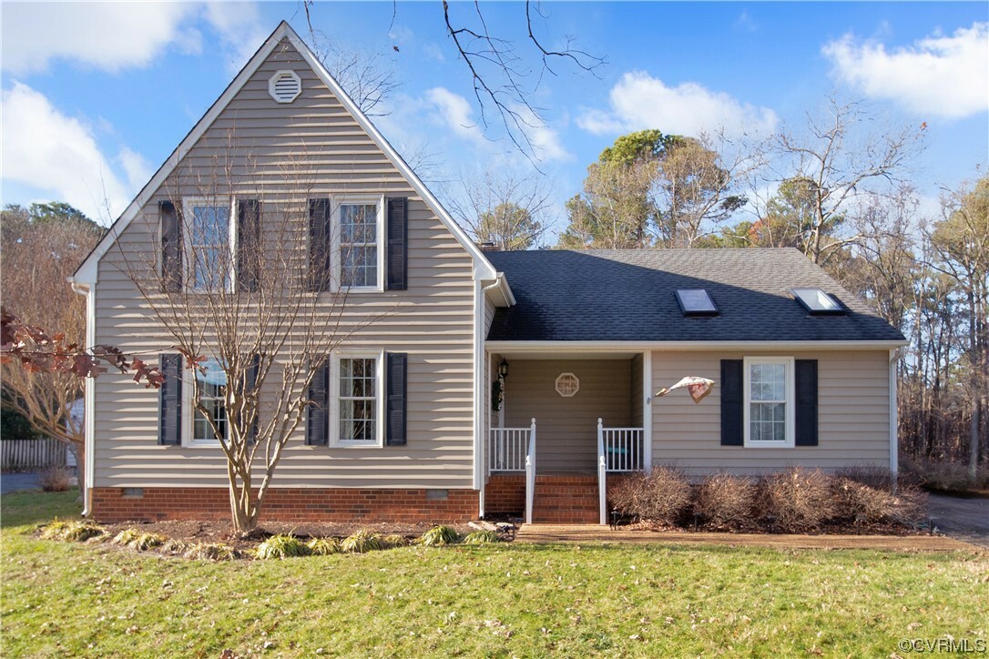 Property Photo: 10202 Heritage Lane VA 23060
