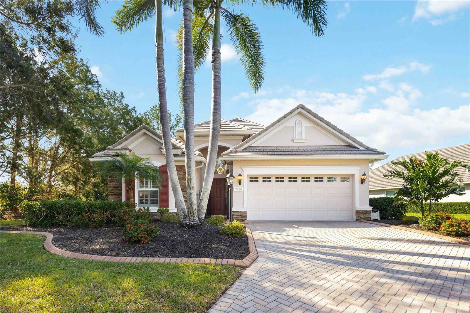 Property Photo:  7180 Sandhills Place  FL 34202 