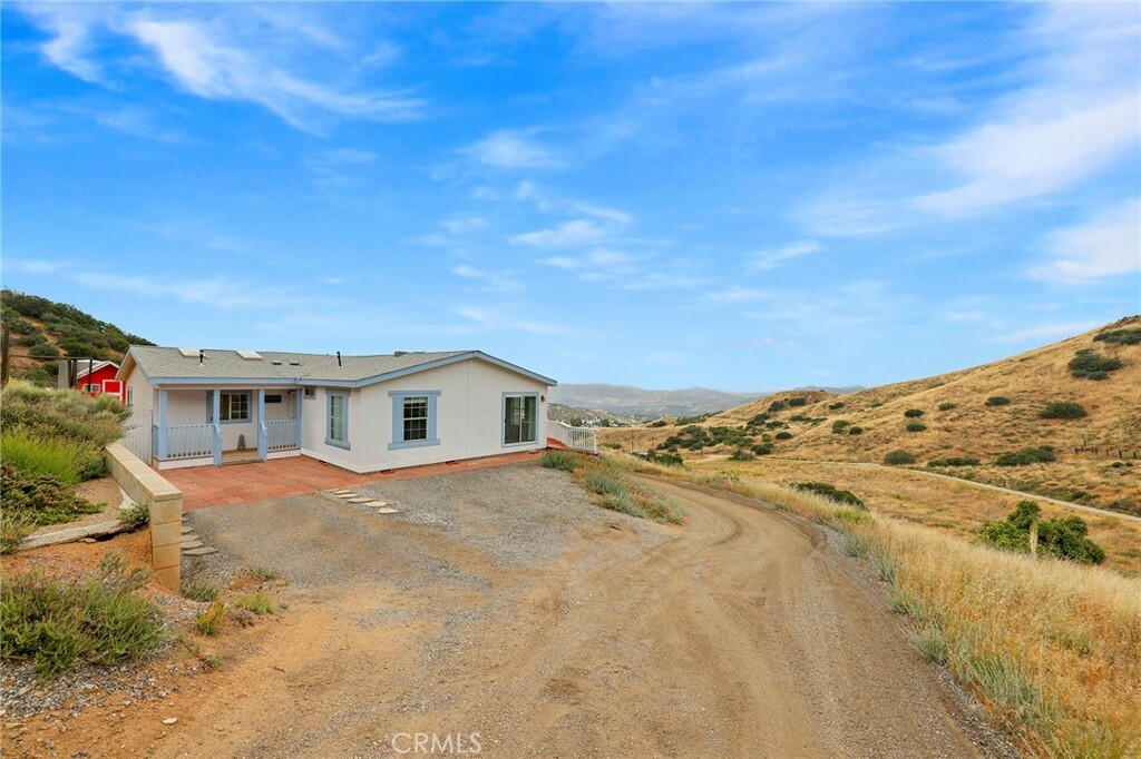 Property Photo:  4426 Shannon View Road  CA 93510 