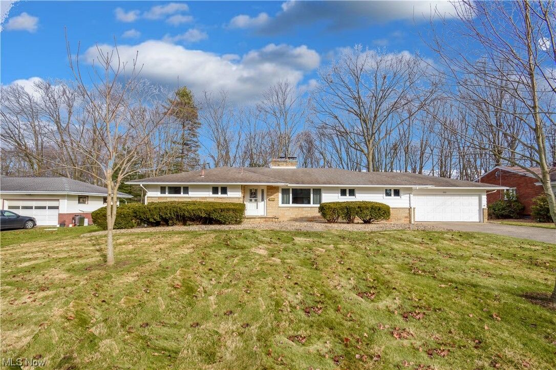 Property Photo: 550 West Glen Drive OH 44512