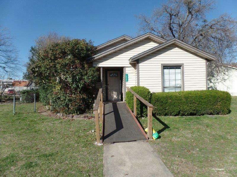 Property Photo:  10505 San Felipe Drive  TX 75218 