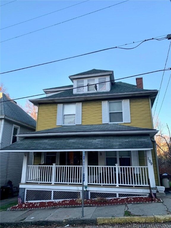 Property Photo:  109 Lincoln Avenue  PA 15425 