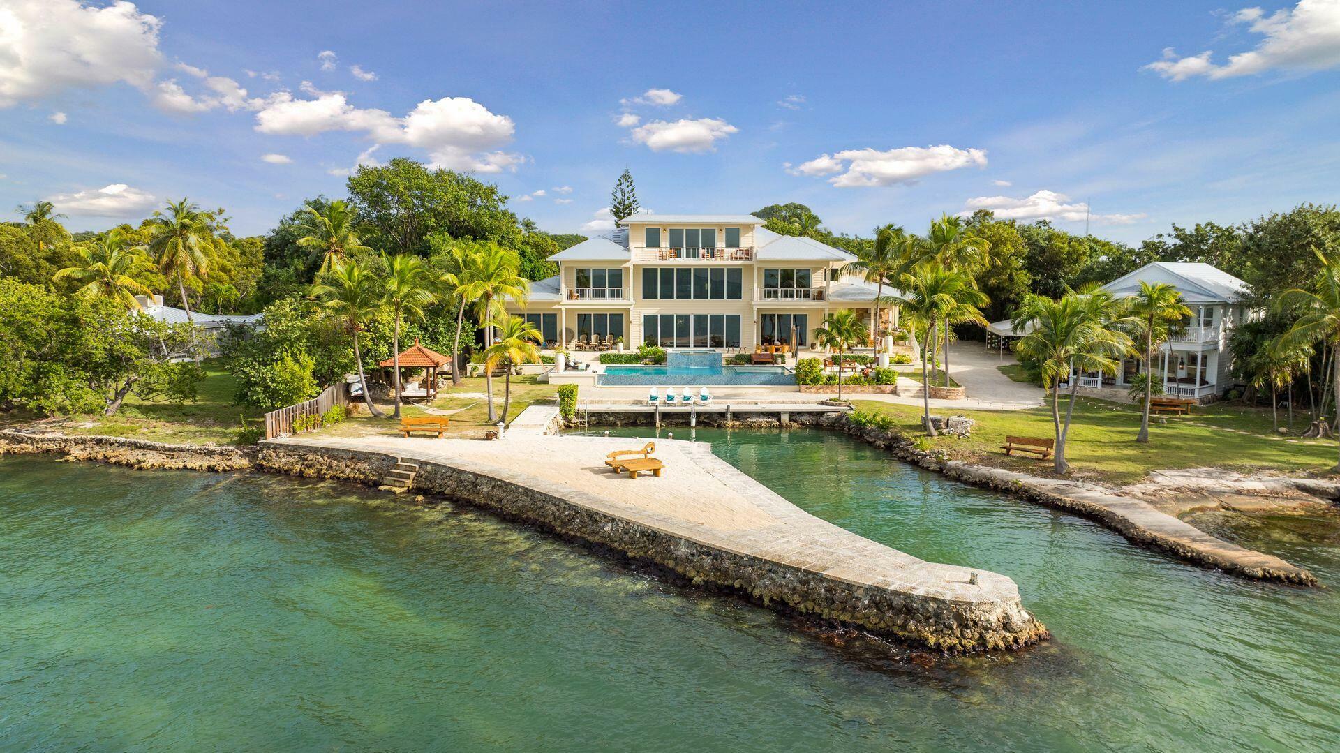 Property Photo:  82768 Overseas Highway  FL 33036 