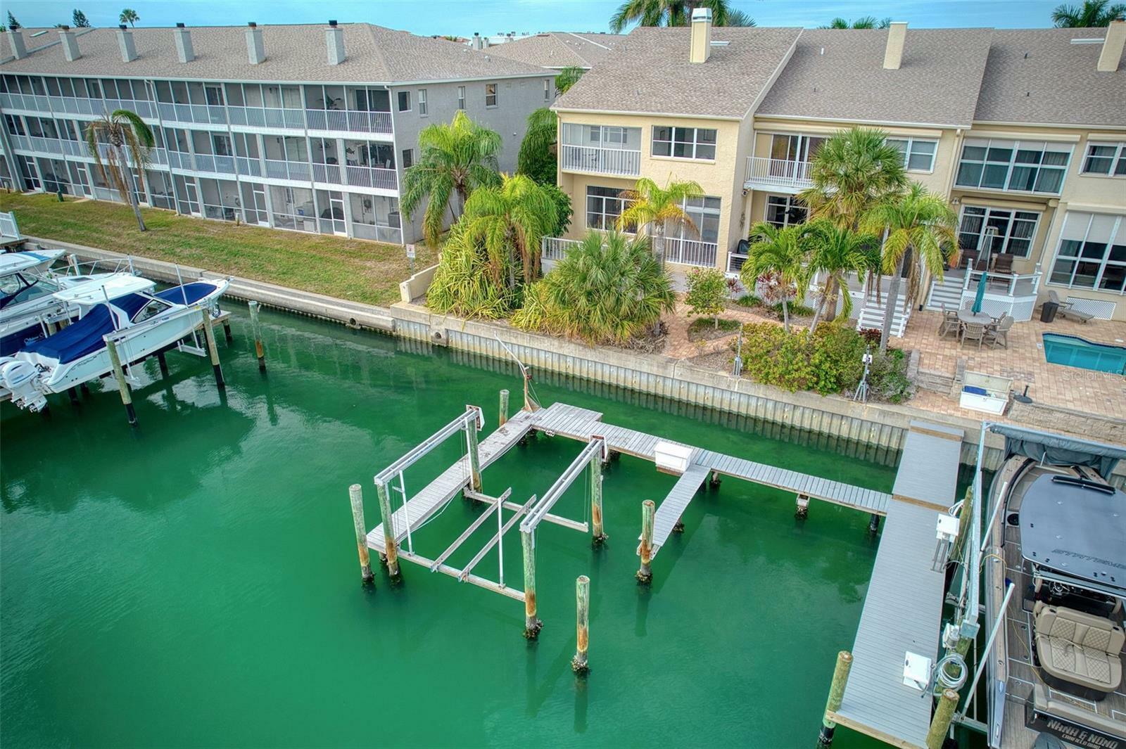 Property Photo:  487 Pinellas Bayway S 107  FL 33715 