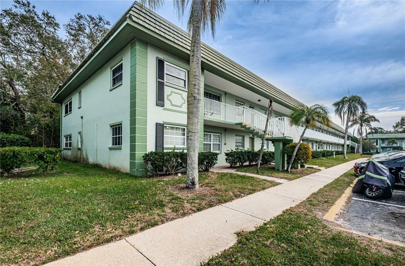 Property Photo:  1433 S Belcher Road G13  FL 33764 