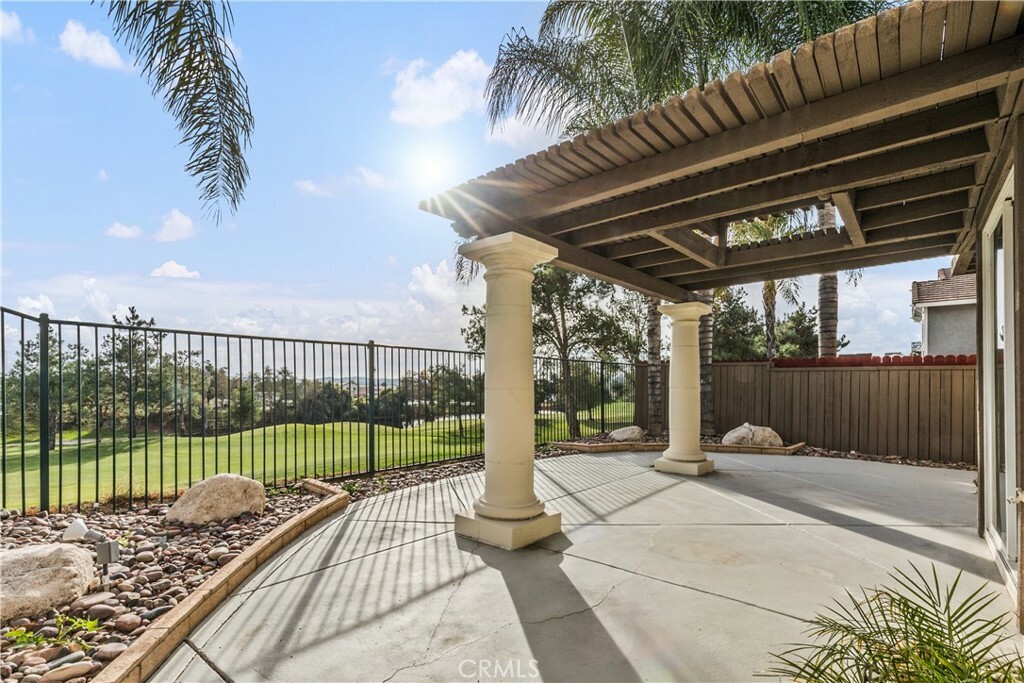 Property Photo:  33171 Eagle Point Drive  CA 92399 