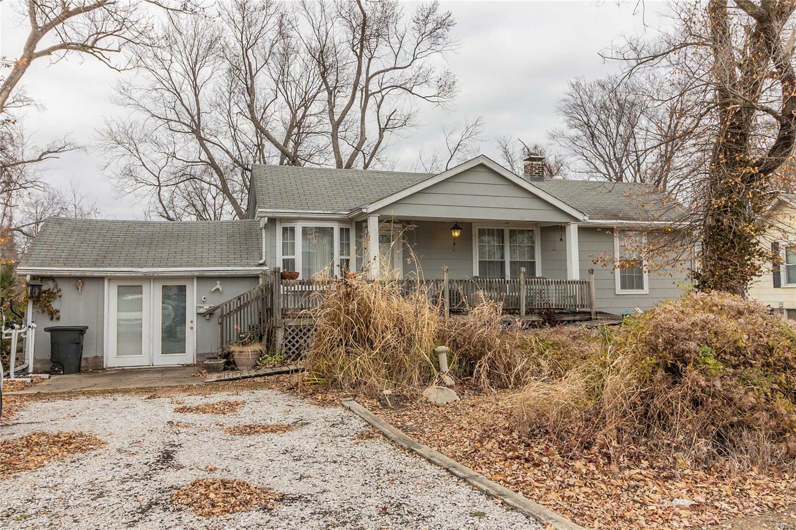 Property Photo:  1115 Prickett Avenue  IL 62025 