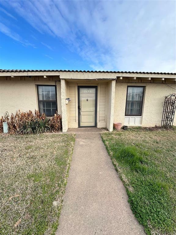 Property Photo:  7123 NW 16th Street  OK 73008 