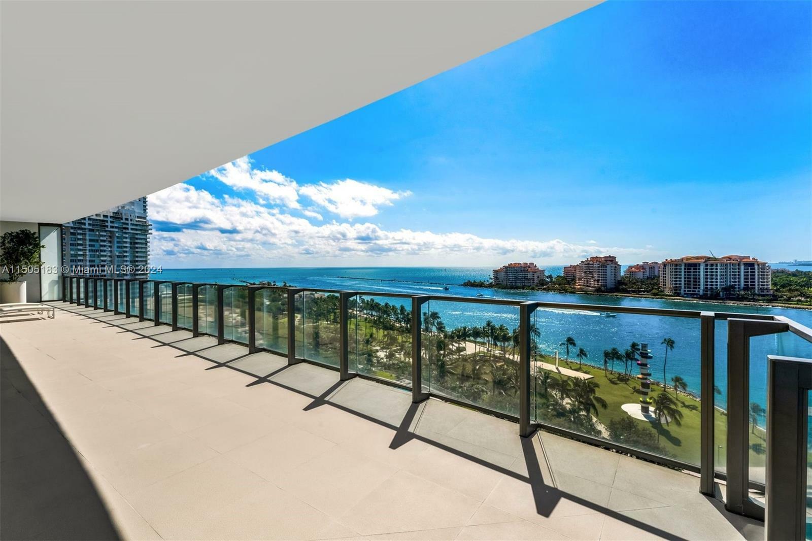 Property Photo: 800 S Pointe Dr 1104 FL 33139
