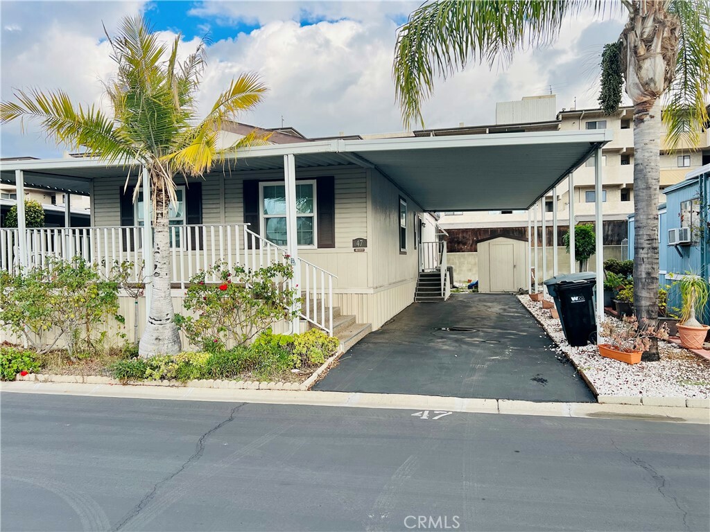 Property Photo:  26200 Frampton Avenue 47  CA 90710 