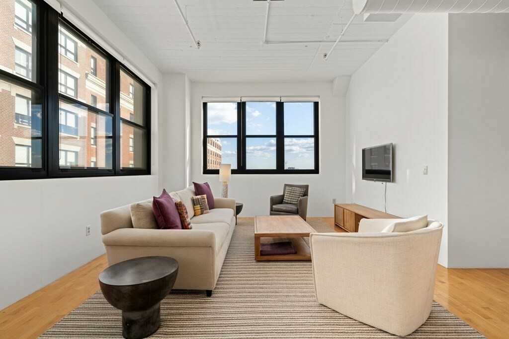 Property Photo: 437 D Street 6A MA 02210