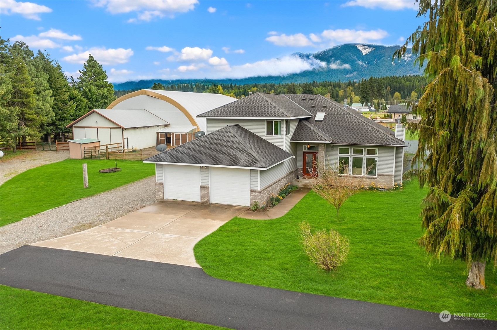Property Photo: 2201 Nelson Siding Road WA 98922