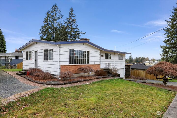 House for sale in Marysville 6722 Grove Street, Marysville, WA 98270