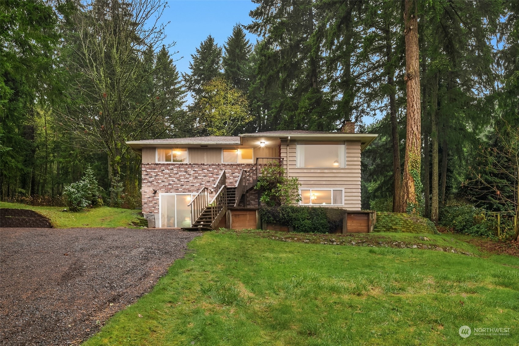 Property Photo:  25113 121st Court SW  WA 98070 