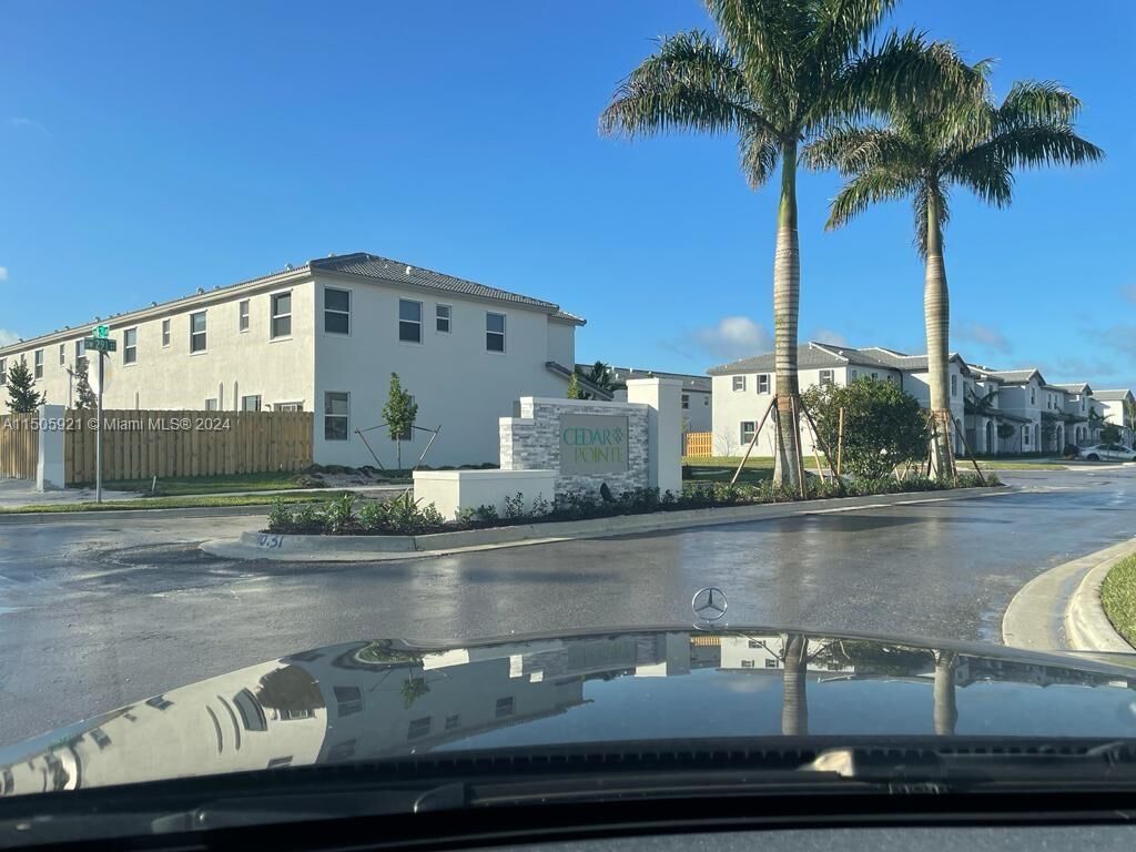 Property Photo:  16266 SW 292 St  FL 33033 