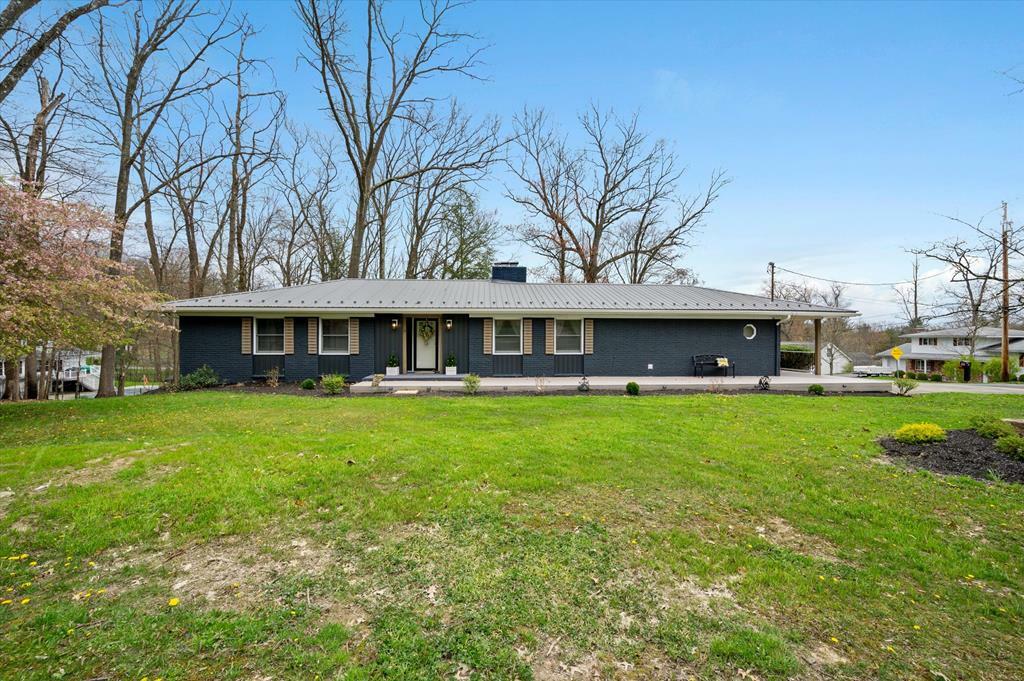 Property Photo:  52 Applewood Valley Drive  PA 16214 