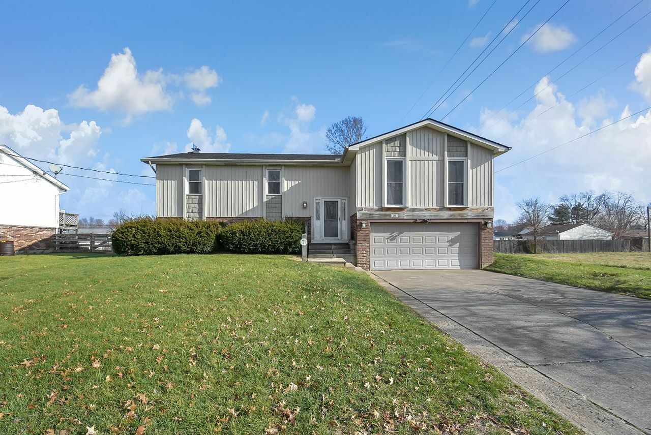 Property Photo: 416 Meadow Lane OH 45067