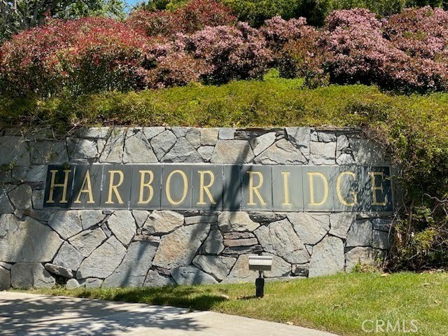 Property Photo: 6 Narbonne CA 92660