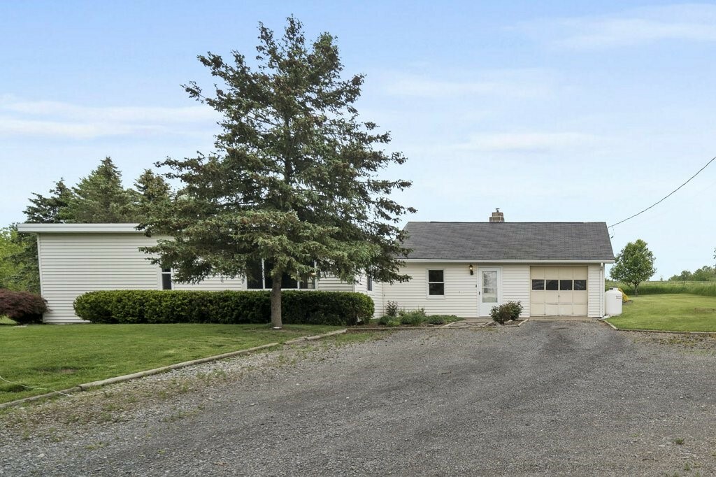 Property Photo:  720 Ridge Road  NY 14882 