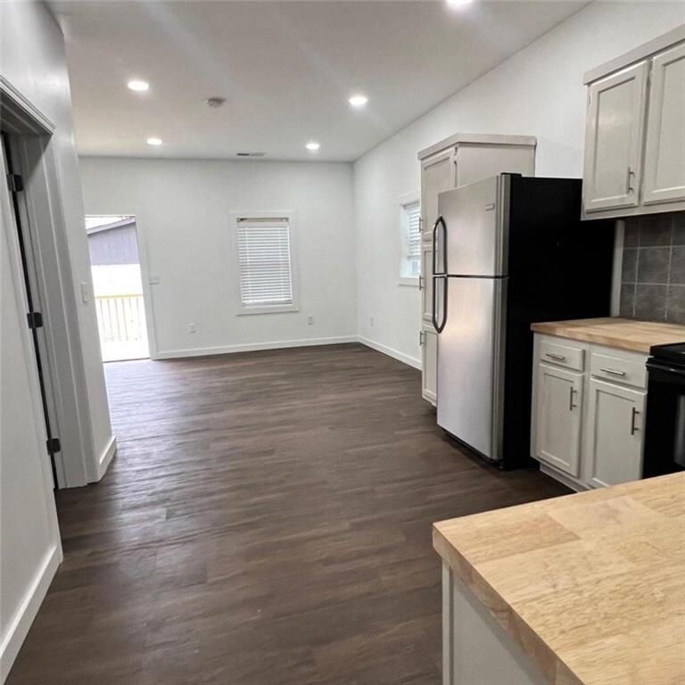 Property Photo:  91 N Williamson Street N B  GA 30680 