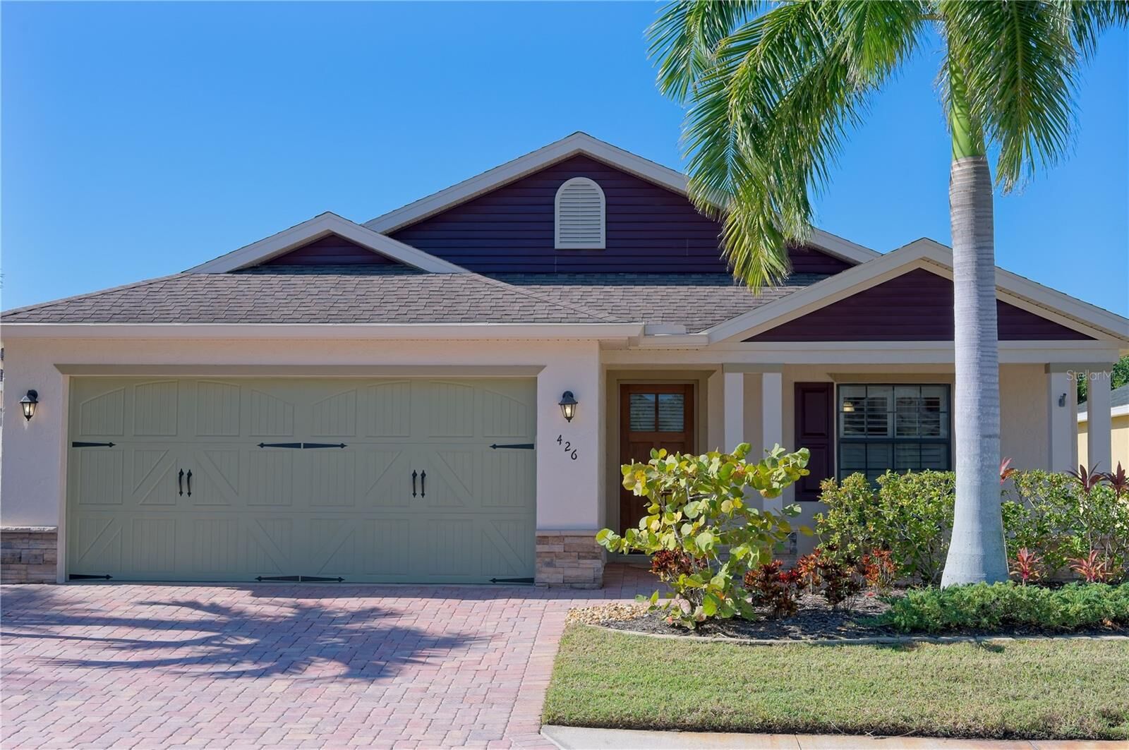 Property Photo:  426 San Lorenzo Court  FL 34208 