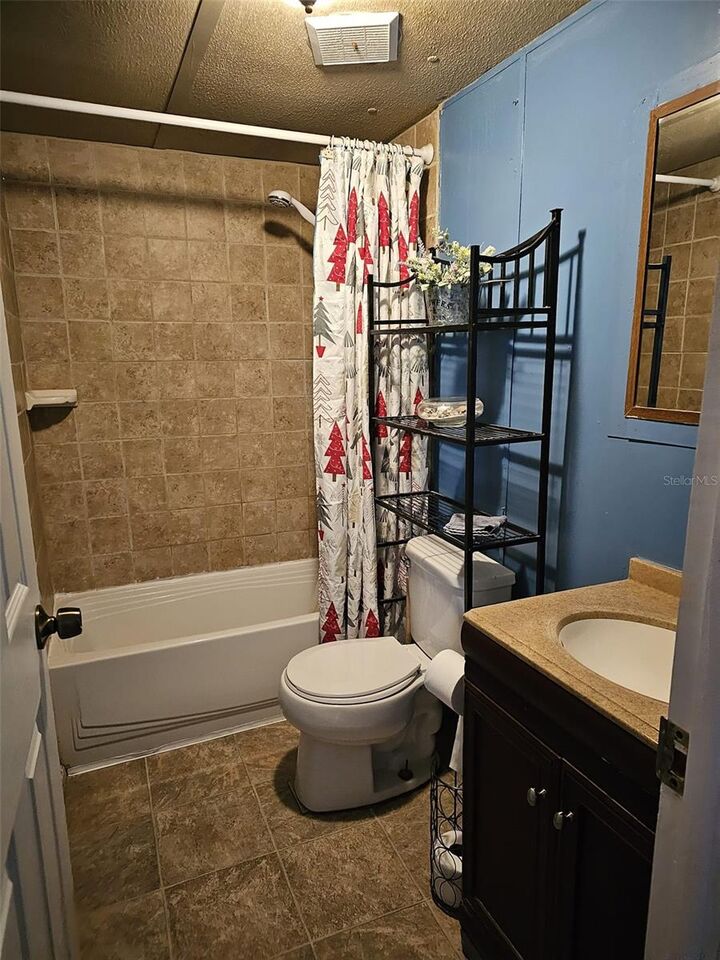 Property Photo: 13428 SW 4th Pl FL 34481