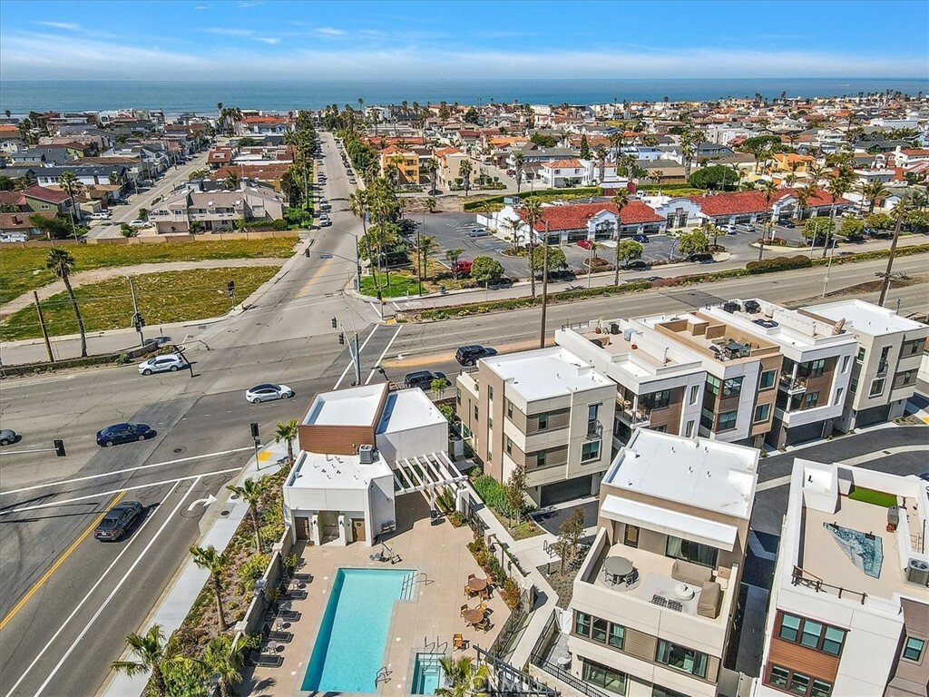 Property Photo:  1030 S Harbor Boulevard  CA 93035 