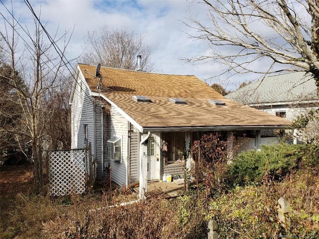 Property Photo: 81 Washington Avenue CT 06483