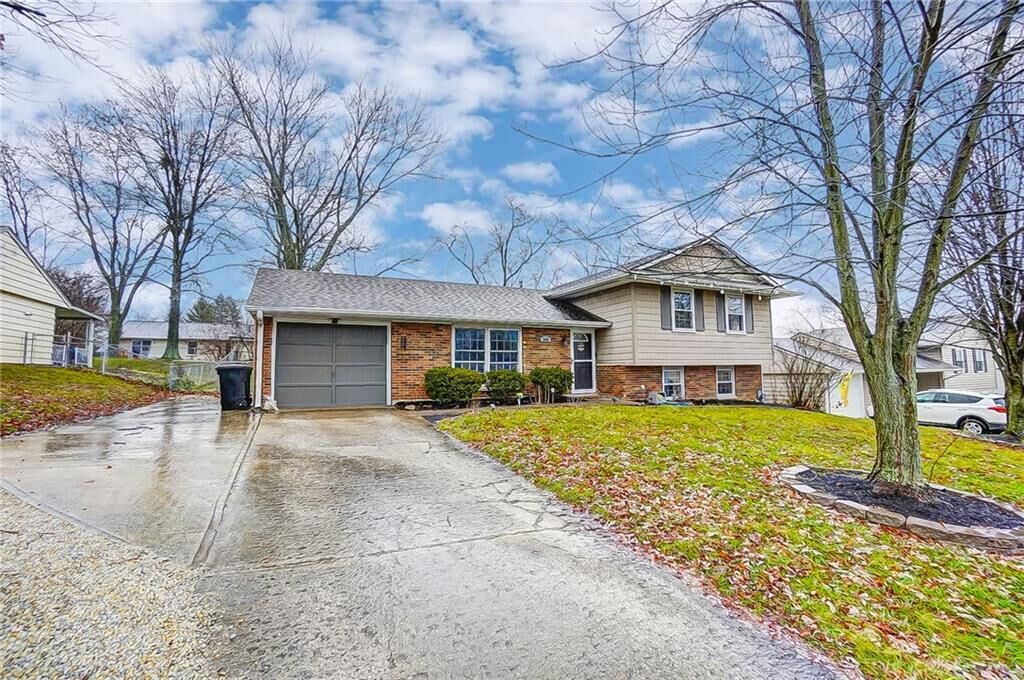 Property Photo: 210 Evergreen Drive OH 45066