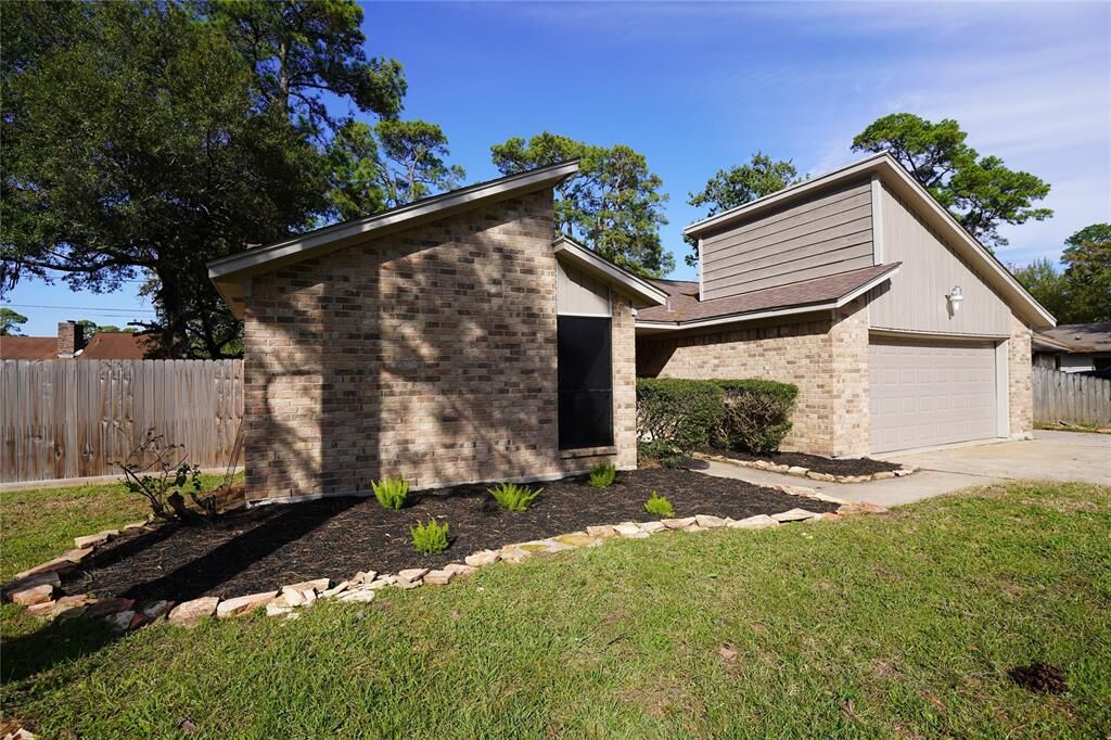 Property Photo:  9723 Bayou Woods Drive  TX 77521 