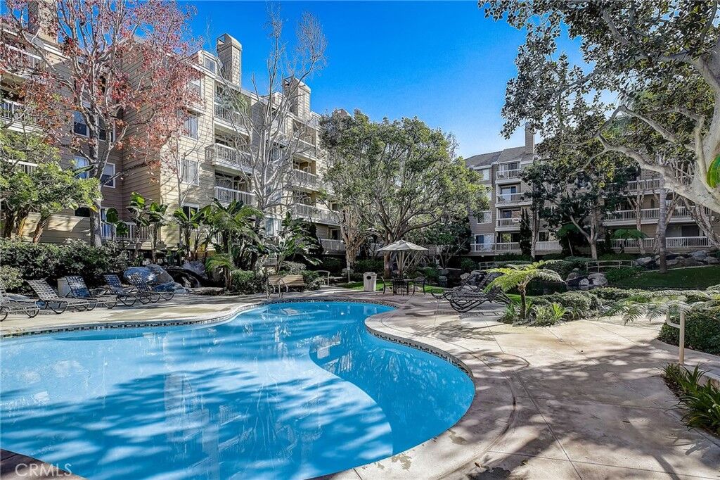 Property Photo:  20331 Bluffside Circle 102  CA 92646 