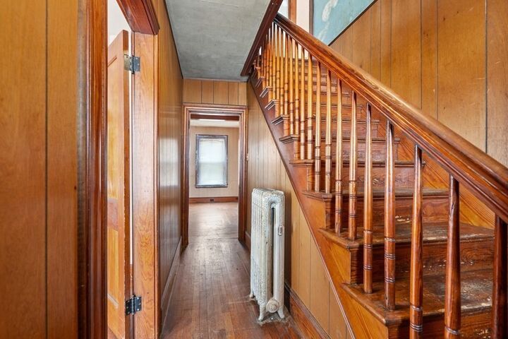 Property Photo:  18 Osgood St  MA 01851 