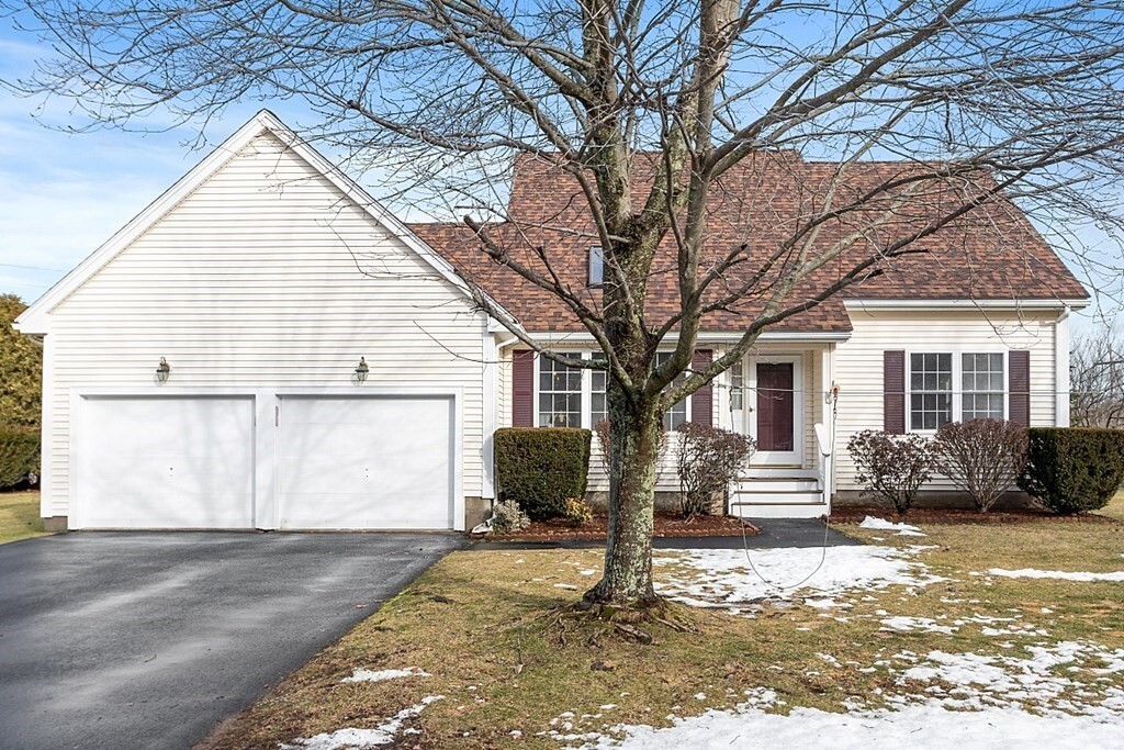 Property Photo: 3 Shaker Hill Lane MA 01801
