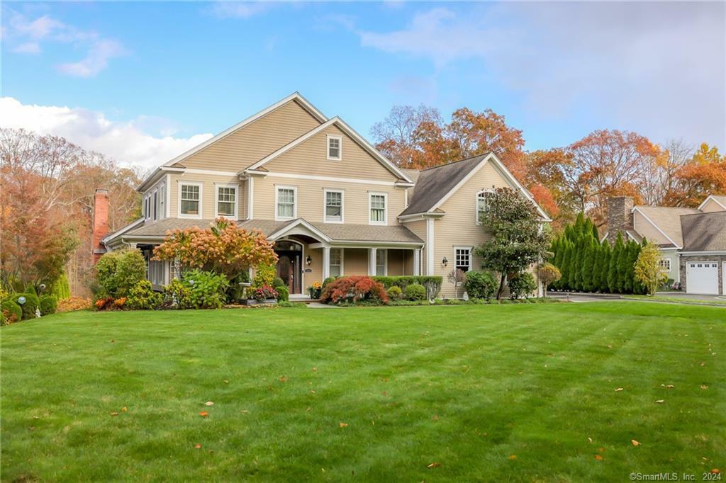 Property Photo:  634 Booth Hill Road  CT 06611 