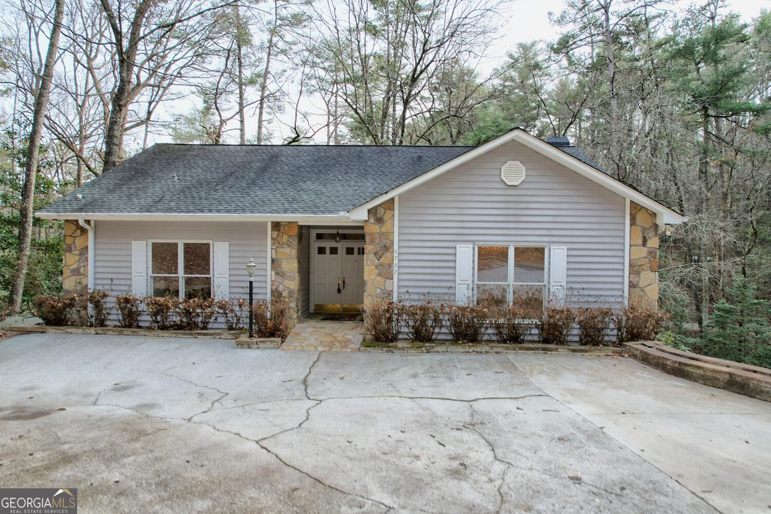 Property Photo: 5737 Crow Creek Road GA 30552