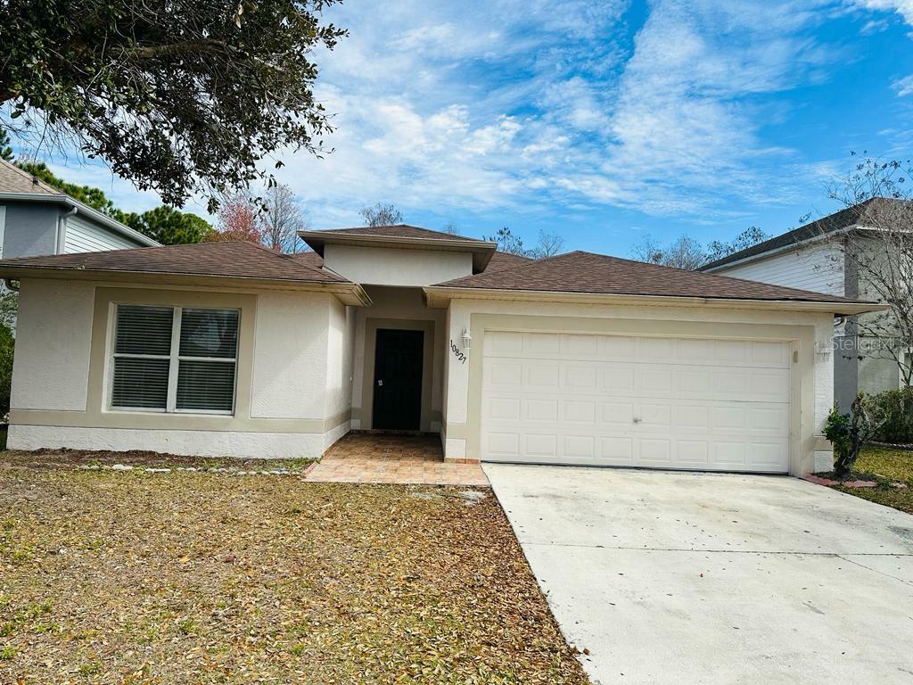 Property Photo:  10827 Laxton Street  FL 32824 