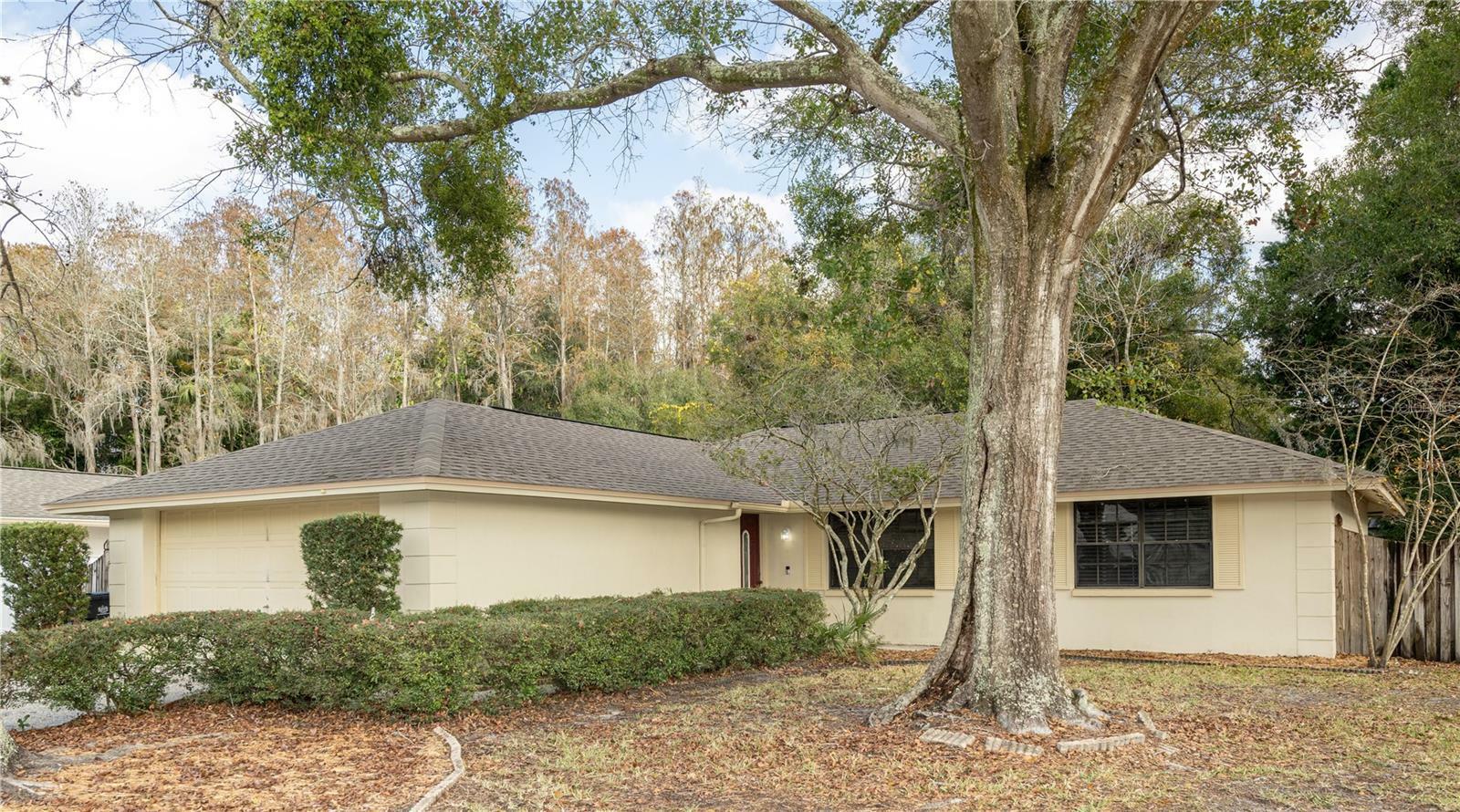 Property Photo:  16503 Lonesdale Place  FL 33624 