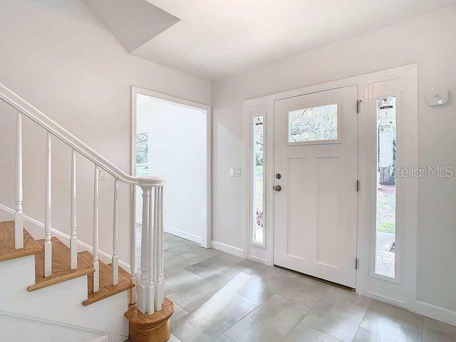 Property Photo: 406 Saint Augustine Avenue FL 33617