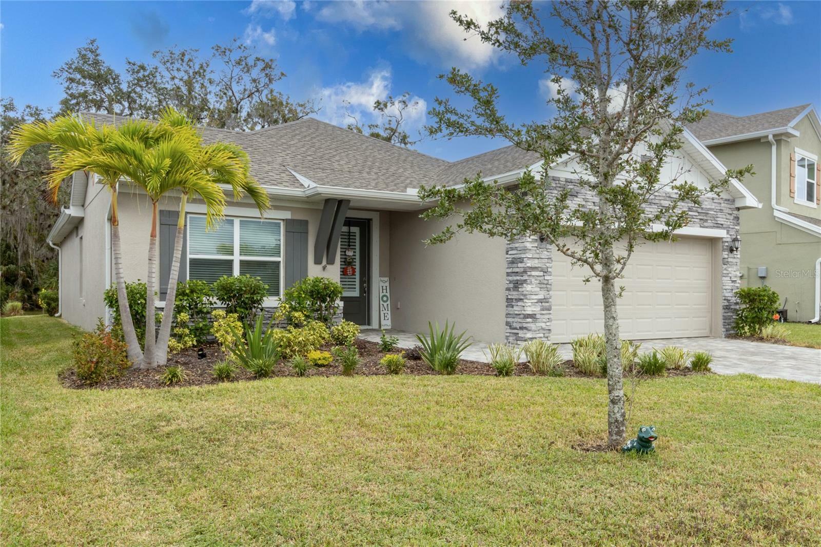 Property Photo:  5604 Badini Way  FL 34221 