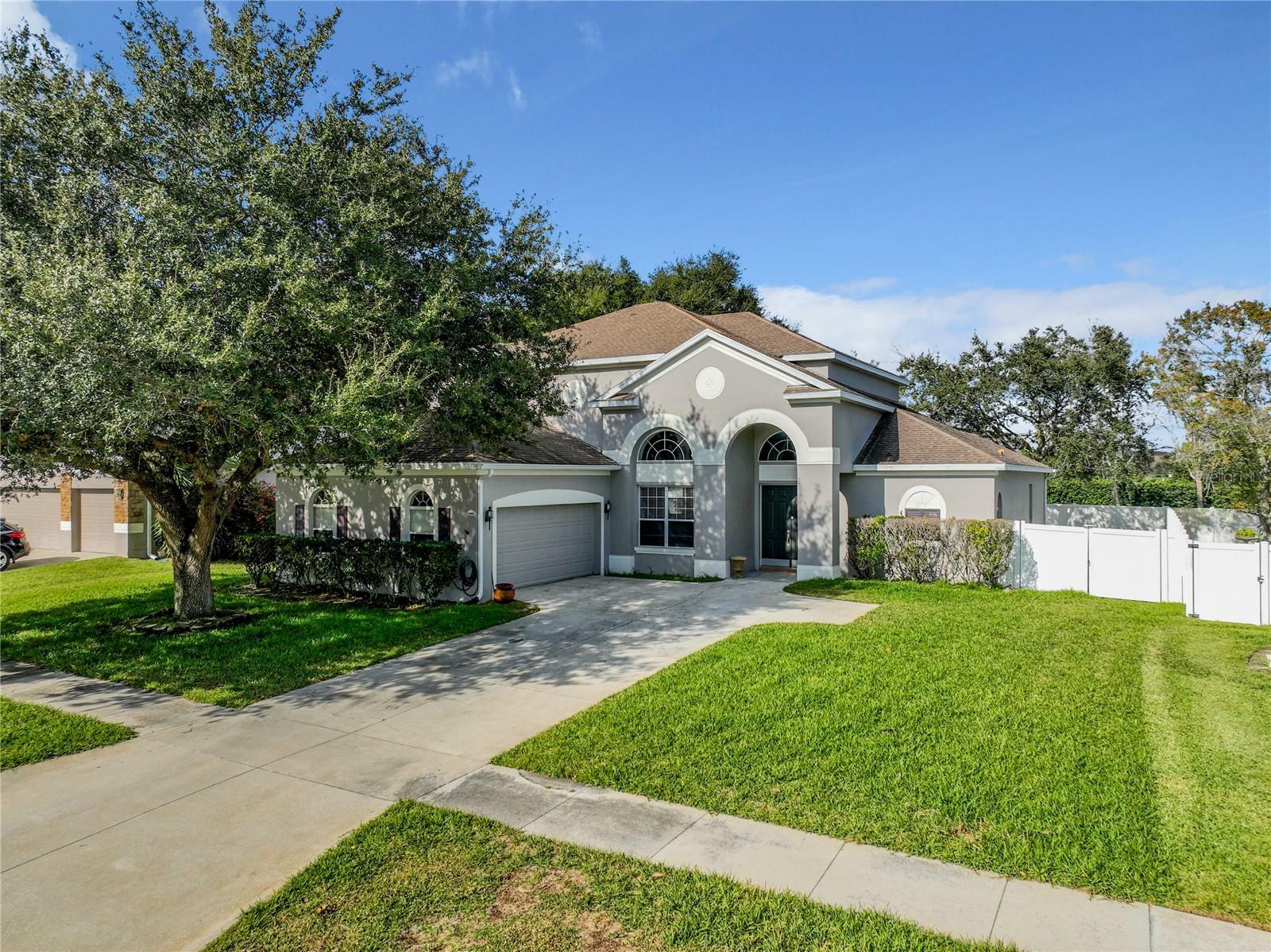 Property Photo:  2784 Valiant Drive  FL 34711 